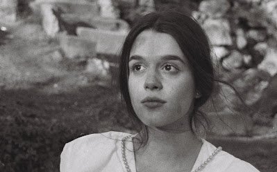 Izabela Axenie